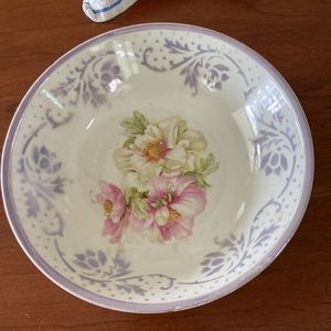 Vegetable serving bowl Germany lusterware floral w/ lavender accents Vintage 284